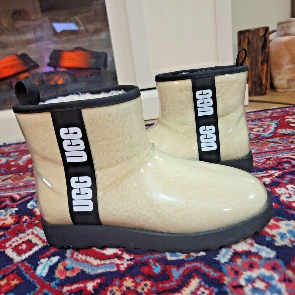 UGG Women's Classic Clear Mini Boot Creme White Wool Ankle Boot House Shoes US9